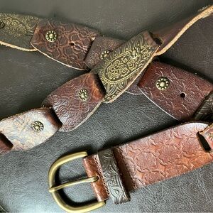 Vintage FOSSIL Studded Boho Engraved Leather Multicolor Belt